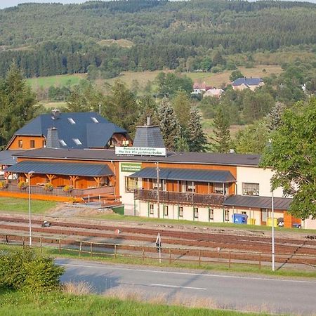 Pension An Der Erzgebirgsbahn Oberwiesenthal Exterior photo