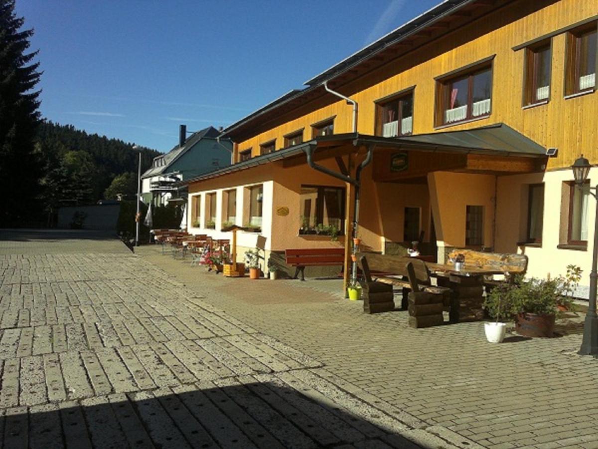 Pension An Der Erzgebirgsbahn Oberwiesenthal Exterior photo